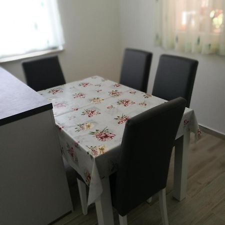 Apartman Nekic Opatija Ngoại thất bức ảnh
